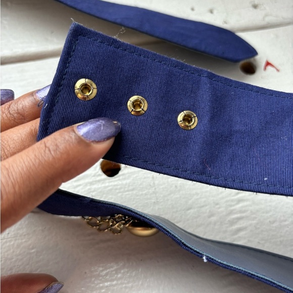 Navy and gold chain belt - Picture 7 of 7